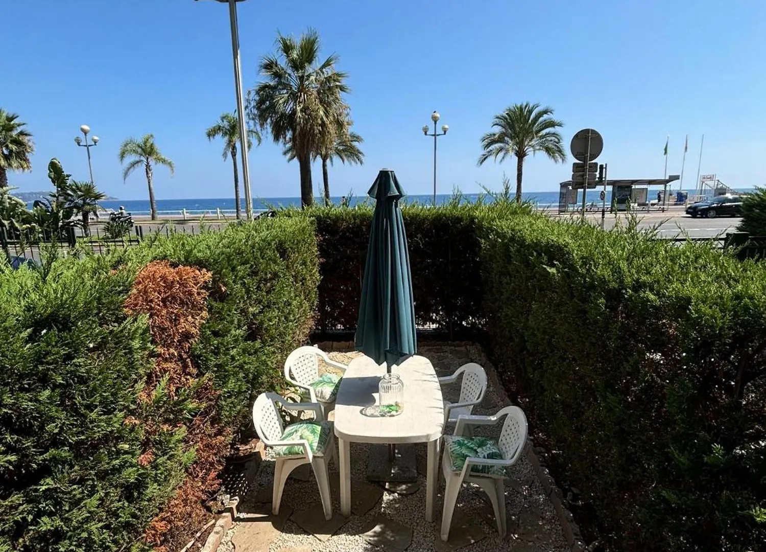 Rez-De-Jardin Sur La Promenade Des Anglais Nice Apartment