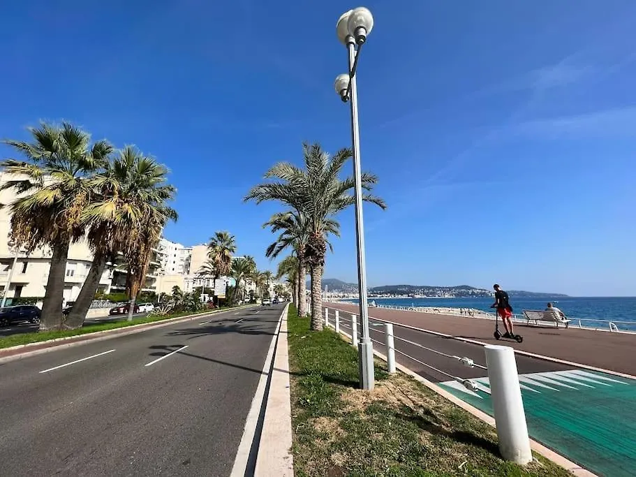 Appartement Idéal rez-de-jardin face à la Méditerranée Nice